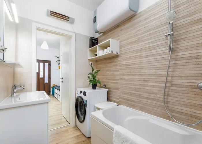 In Near Amphitheater