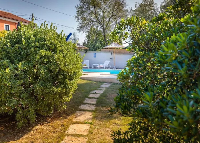 In Near Amphitheater